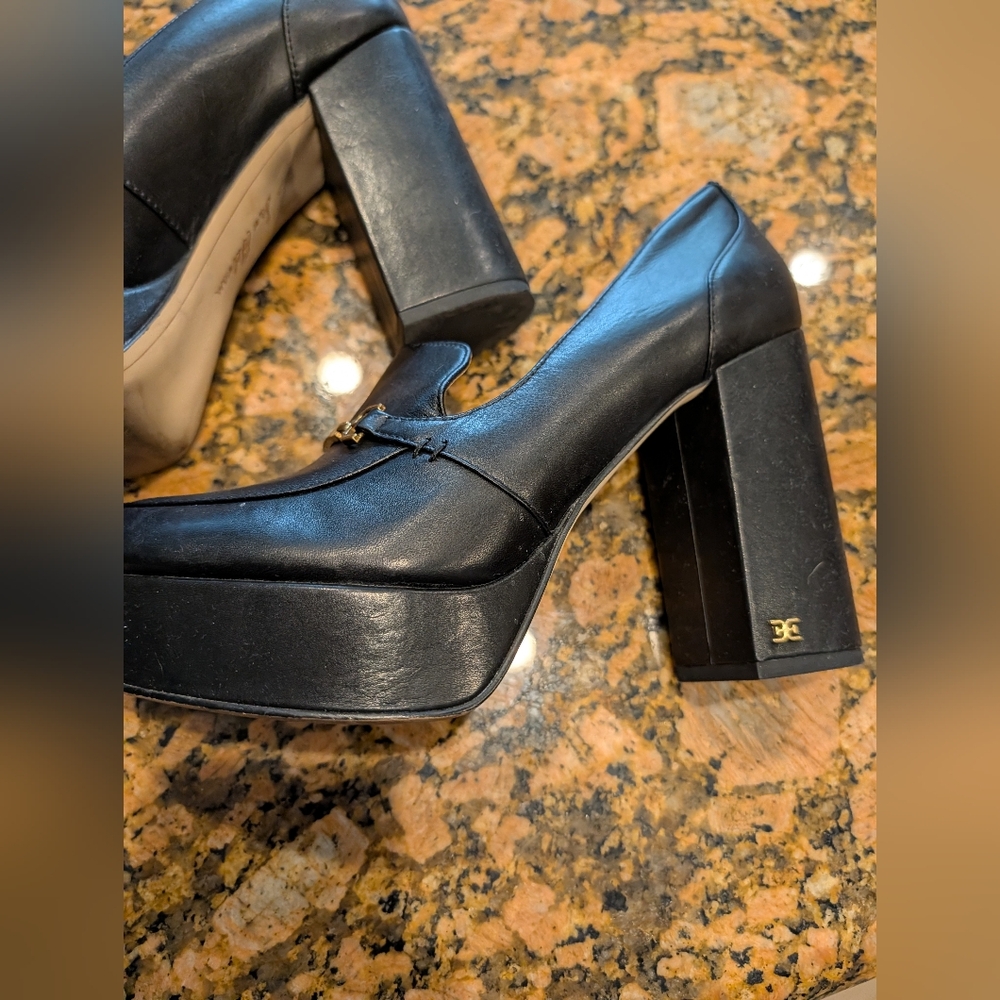 Sam Edelman Aurelie platform loafers featuring gold-tone hardware - Picture 3 of 5